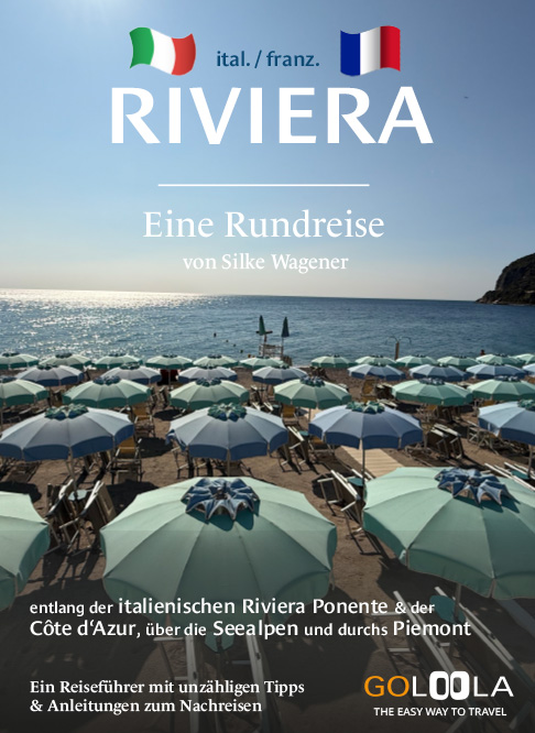 Riviera-Buch goloola mit Strand und Sonnenschirmen